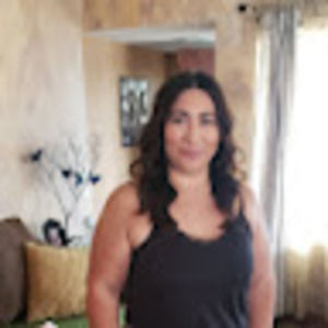 Meet your Posher, Evelyn